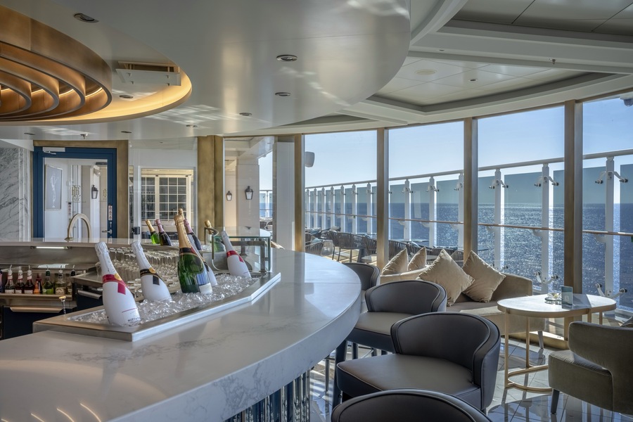 MSC Cruises MSC World Class Fizz Champagne Bar ©MSC Rights, Ivan Sarfatti 3.jpg